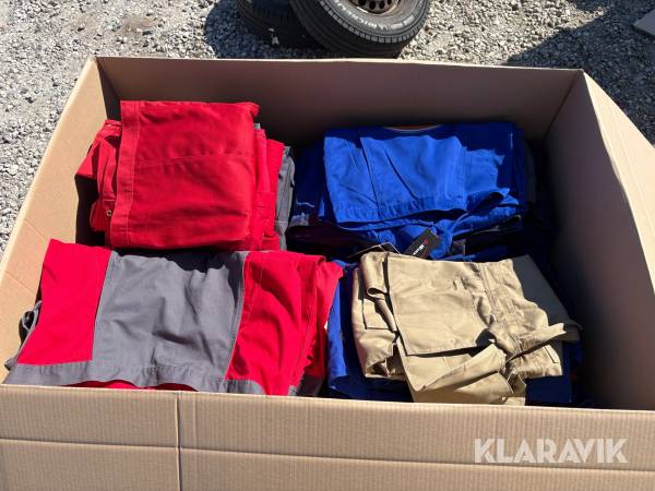Blandet parti arbejdsjakker og veste 150 styk