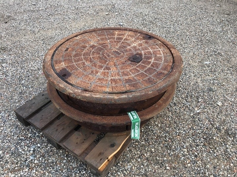 Brøndæksler 2 stk. 