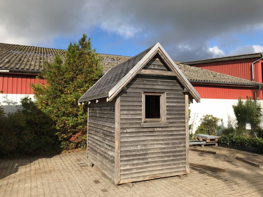 Klaravik Auktioner | Udhus