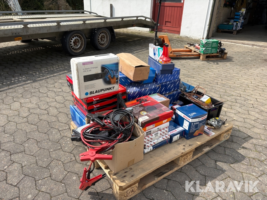 Auto reservedel og værkstedskemi blandet lot