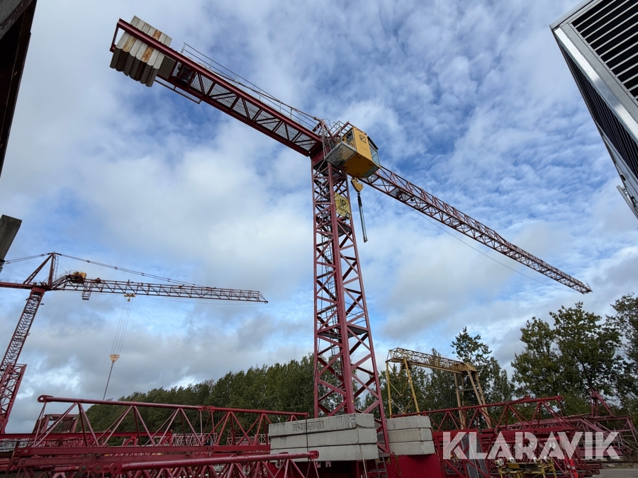 Tårnkran Krøll Cranes K130F med 4.5 x 4.5 meter bundkryds 1 styk