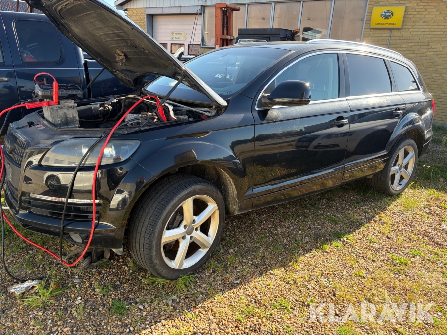 Personbil Audi Q7 Van