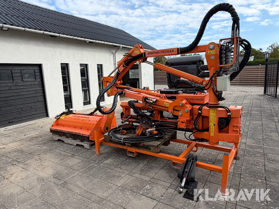 Frontmonteret Armklipper Pronar WWP600