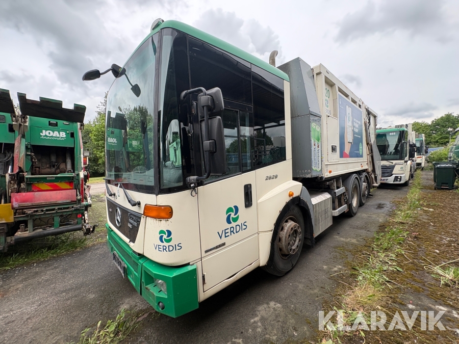 Renovationsbil Mercedes-Benz Econic 26 (L 6X2/4 NLA)
