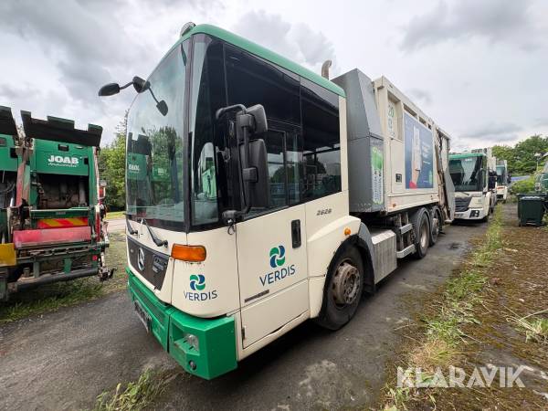 Renovationsbil Mercedes-Benz Econic 26 (L 6X2/4 NLA)