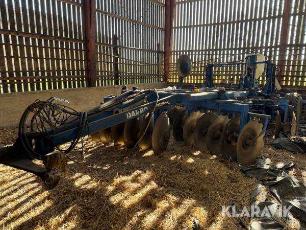 Tallerkenharver Dal-bo AXR-E 3 med el spreder og Computer