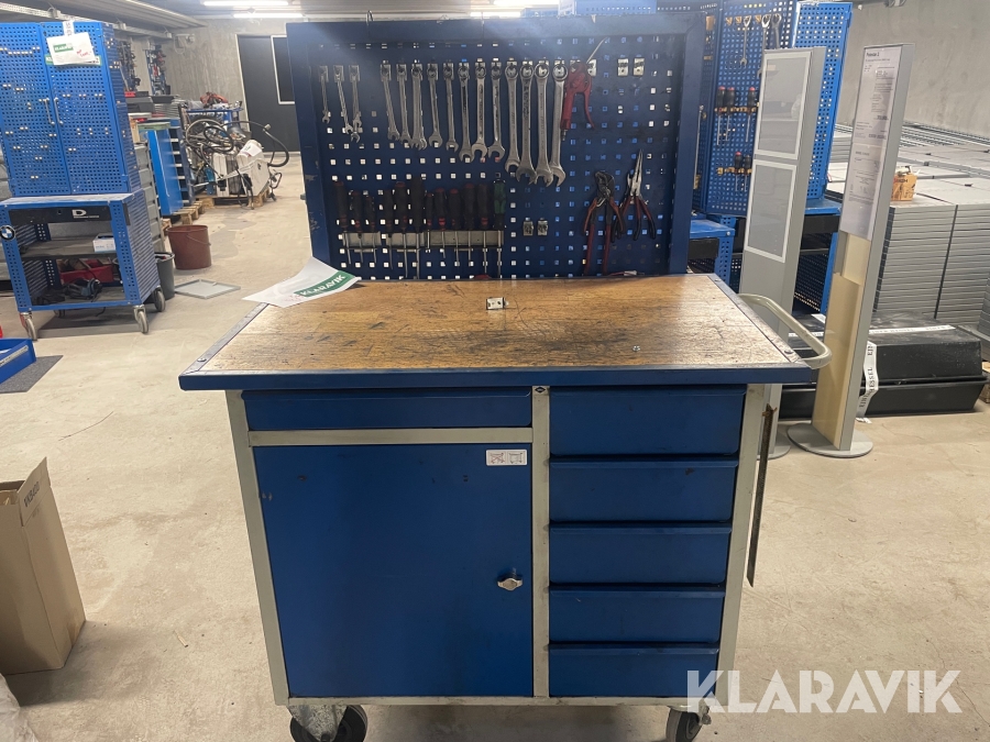 Værktøjsskab på hjul