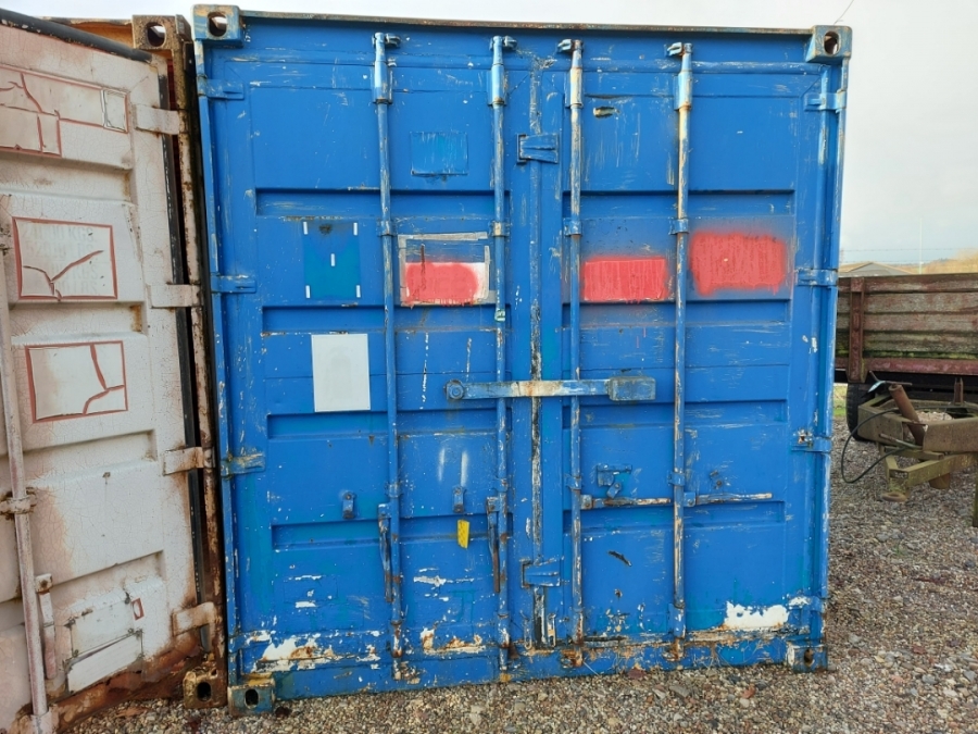 Container