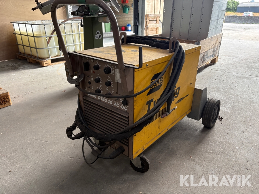 Svejsemaskine ESAB DTB 250 AC-DC