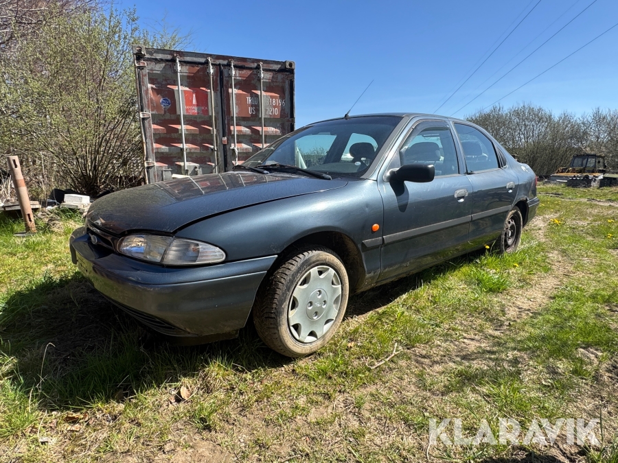 Veteranbil Ford Mondeo 1,8