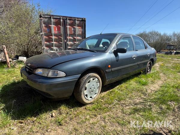 Veteranbil Ford Mondeo 1,8