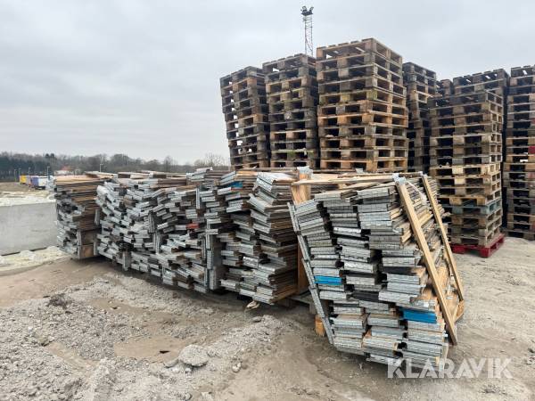 Stort Lot af pallerammer 400 styk