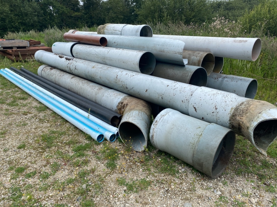 Klaravik Auktioner | PVC rør