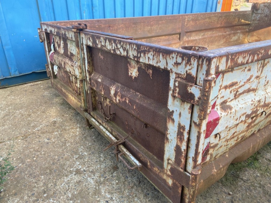 Container