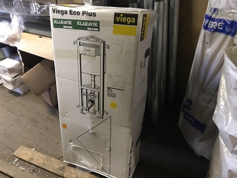 Cisterne til væghængt toilet