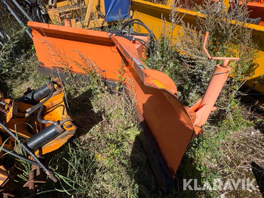 V-plov Pronar Puv-2600