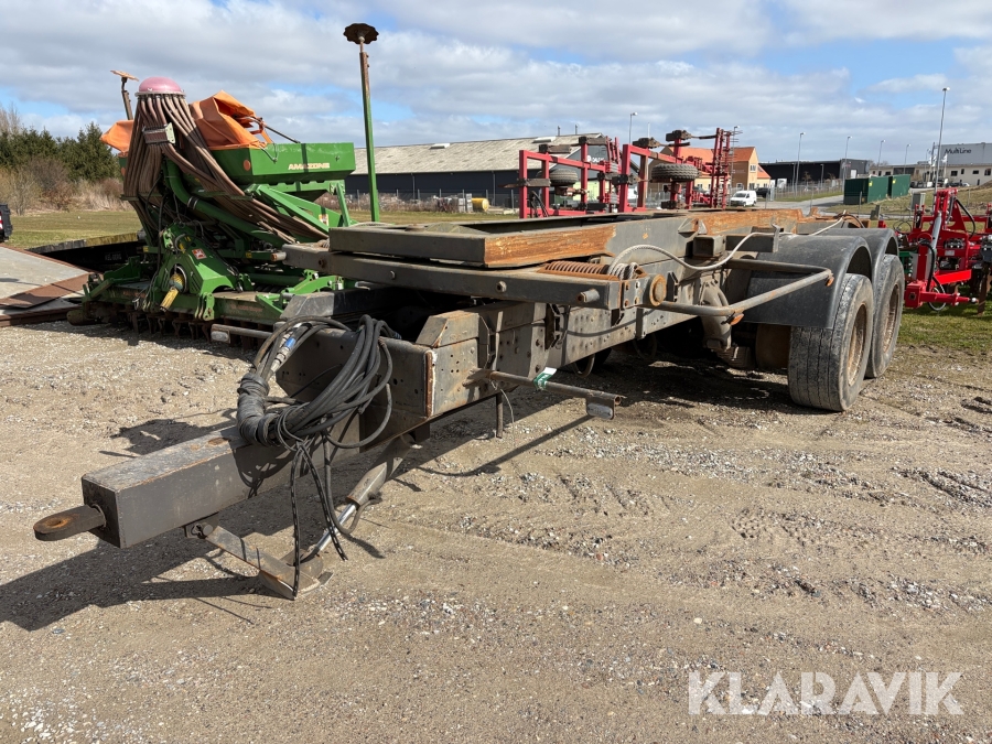 Containervogn med wiretræk