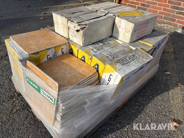 Fliser Arpa Natura oro - 32x32 cm - 26,3 kvm + 165 Sokkelfliser