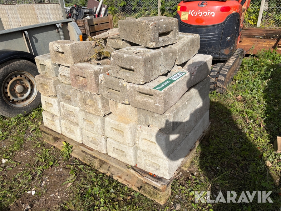 Beton klodser til hegn 30 styk 