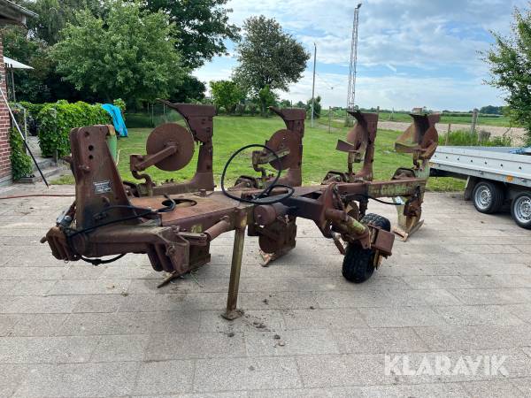 Vendeplov Dowdeswell DP7 P 4 furet
