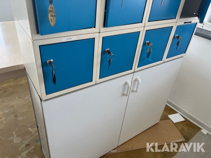 Diverse skabe, Vejle, Klaravik auktioner