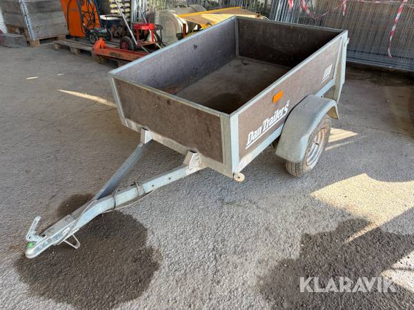 Trailer Dan trailers