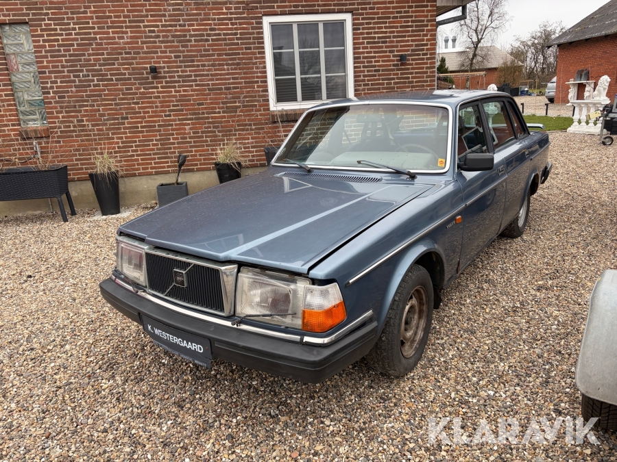 Volvo 240GL