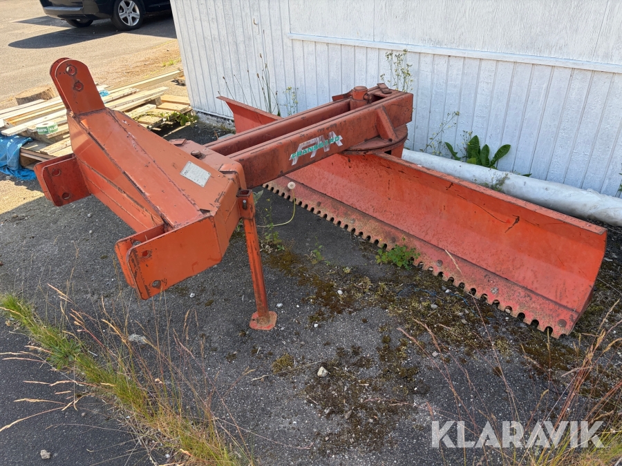 Skrabeblad Fransgård GT-250 bagmonteret
