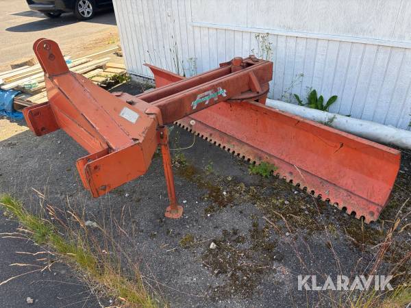Skrabeblad Fransgård GT-250 bagmonteret