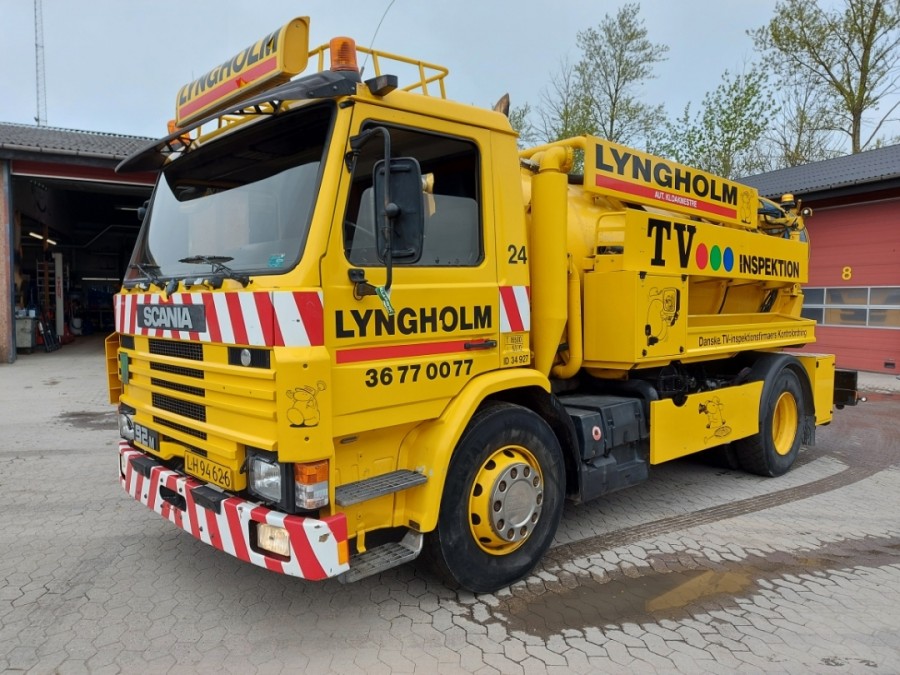 Lastbil med slamsuger - 1 ejers