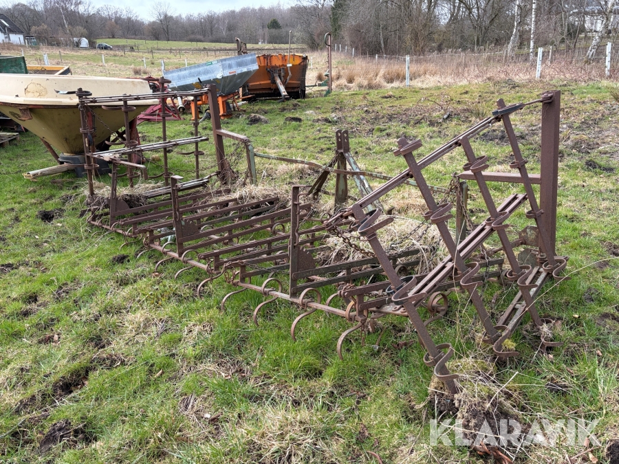 Harve Doublet-Record 46