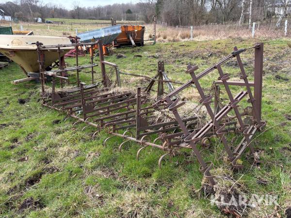 Harve Doublet-Record 46