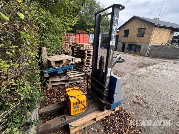 Elstabler Armann Carrello Elevator