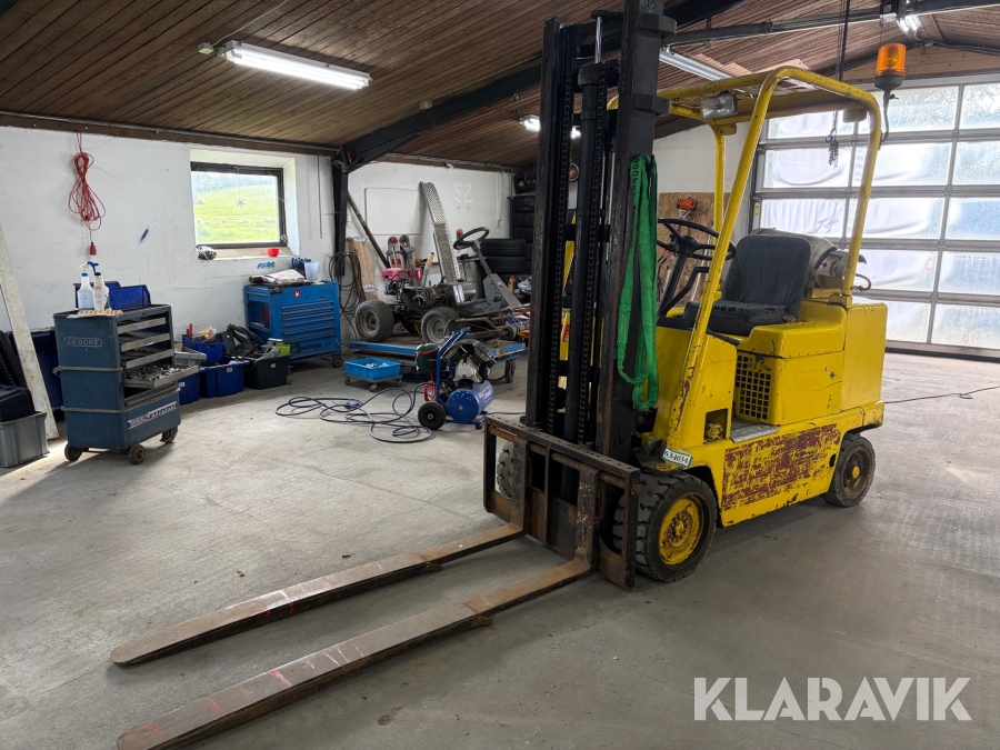 Truck Towmotor T50