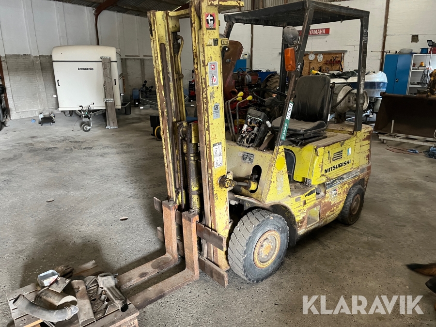 Truck Mitshubishi FG18