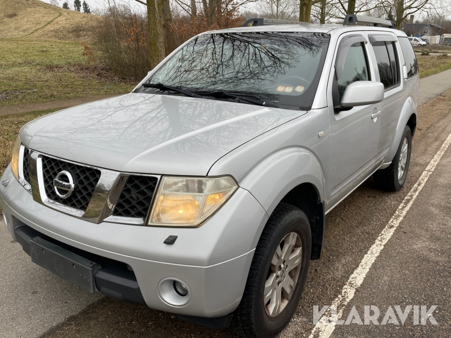 Nissan Pathfinder 2,5 Aut. gear 7 personers
