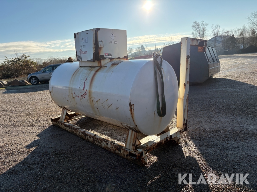 Dieseltank Roug 2700L
