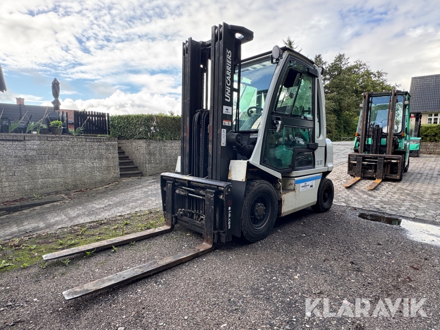 Truck Uni Carriers BM 0199 U1D2A25OL