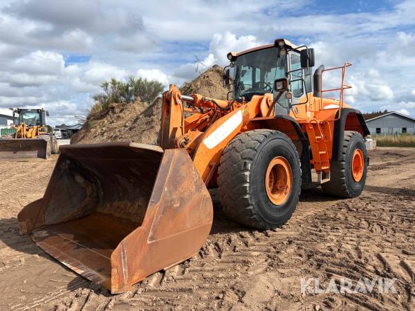 Gummiged Doosan DL420-3 med vejesystem.