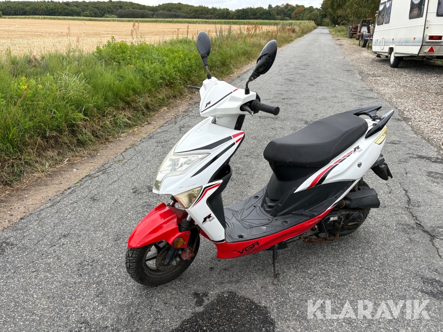 Scooter VGA Explora Euro 4