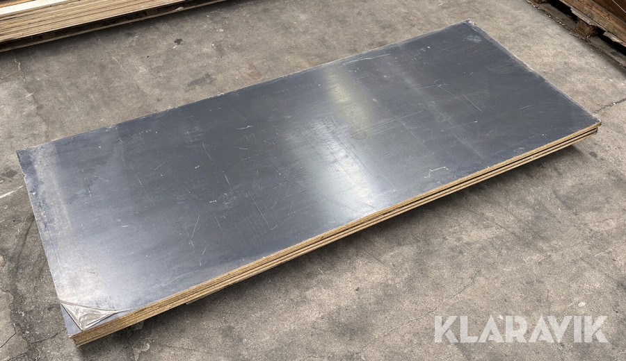 Sortlaminerede spånplader 5 styk