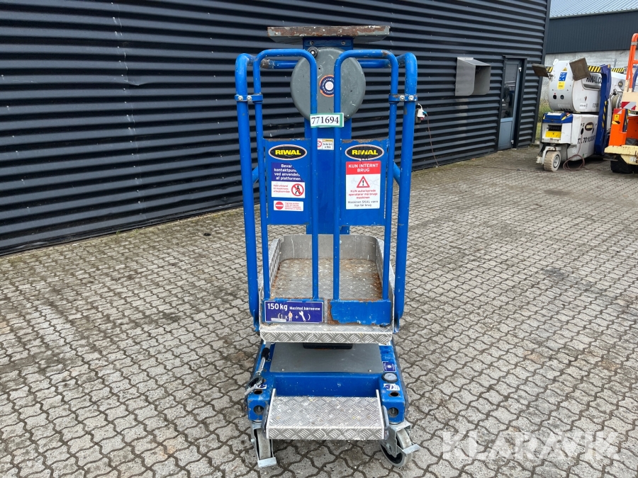 Push around Søjlelift Power Towers Ecolift 4.2 meter