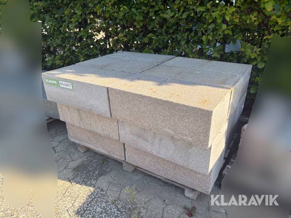 Trappesten rød granit - 33 styk