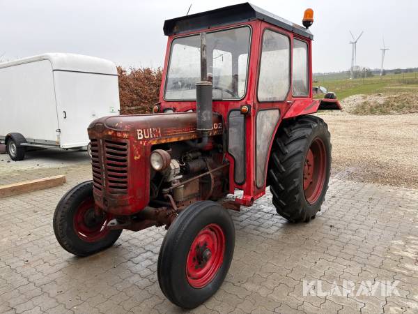 Veterantraktor Bukh Super 302 med kabine 