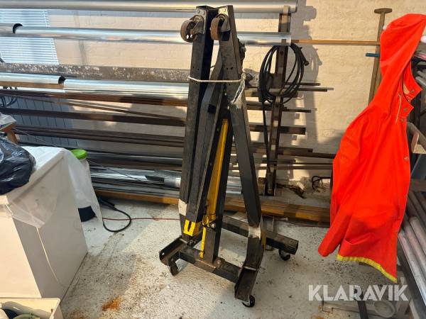 Motorløfter B-Ton Long Ram Jack - 2 tons