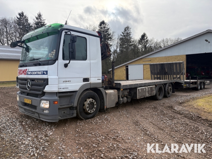 Lastbil Mercedes-Benz