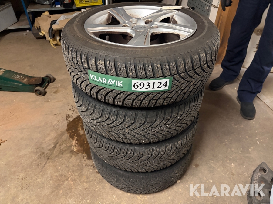Alufælge med dæk Bridgestone Blizzak 5x108 - 4 styk