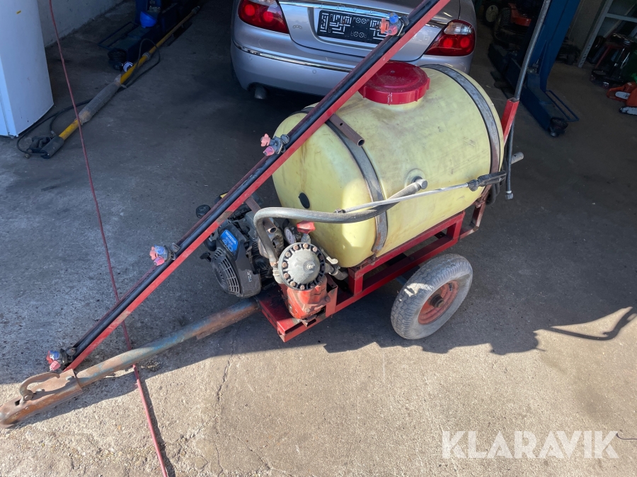 Sprøjtanlæg med HONDA  motor Hardi 600-4