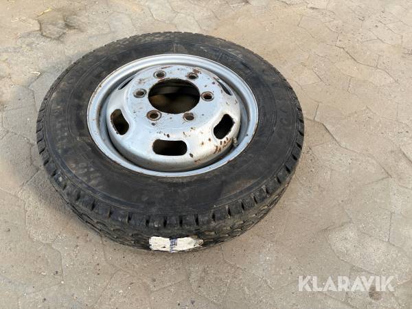 Dæk med stålfælg Firestone, Iveco CV 3000