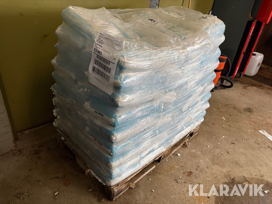 Vejsalt Pingo - 65 poser á 15 kg.